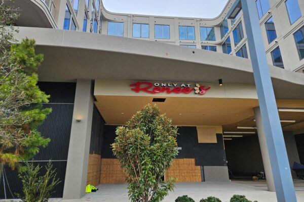 onlyatrenees-channelletter